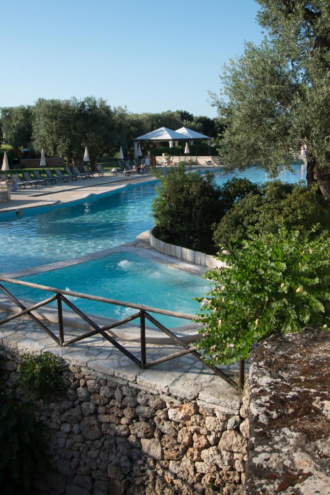 Masseria San Domenico Savelletri Luaran gambar